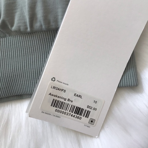 RESERVED *NWT lululemon awakening bra EARL size 10 - Picture 3 of 5
